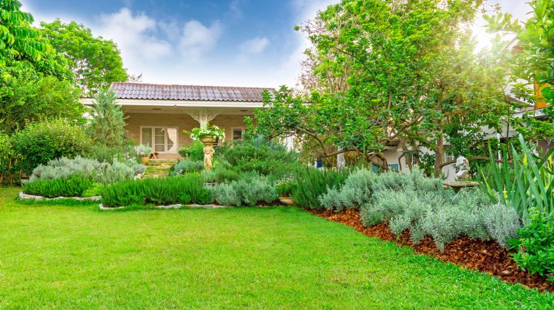 Bush Landscaping in Honolulu, HI
